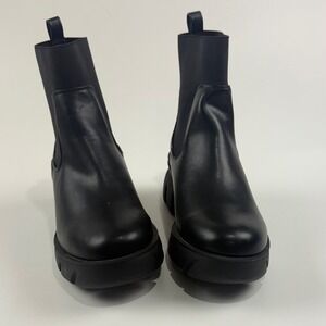 ASOS DESIGN Rae chunky chelsea heeled boots in‎ black Ankle  Pull On